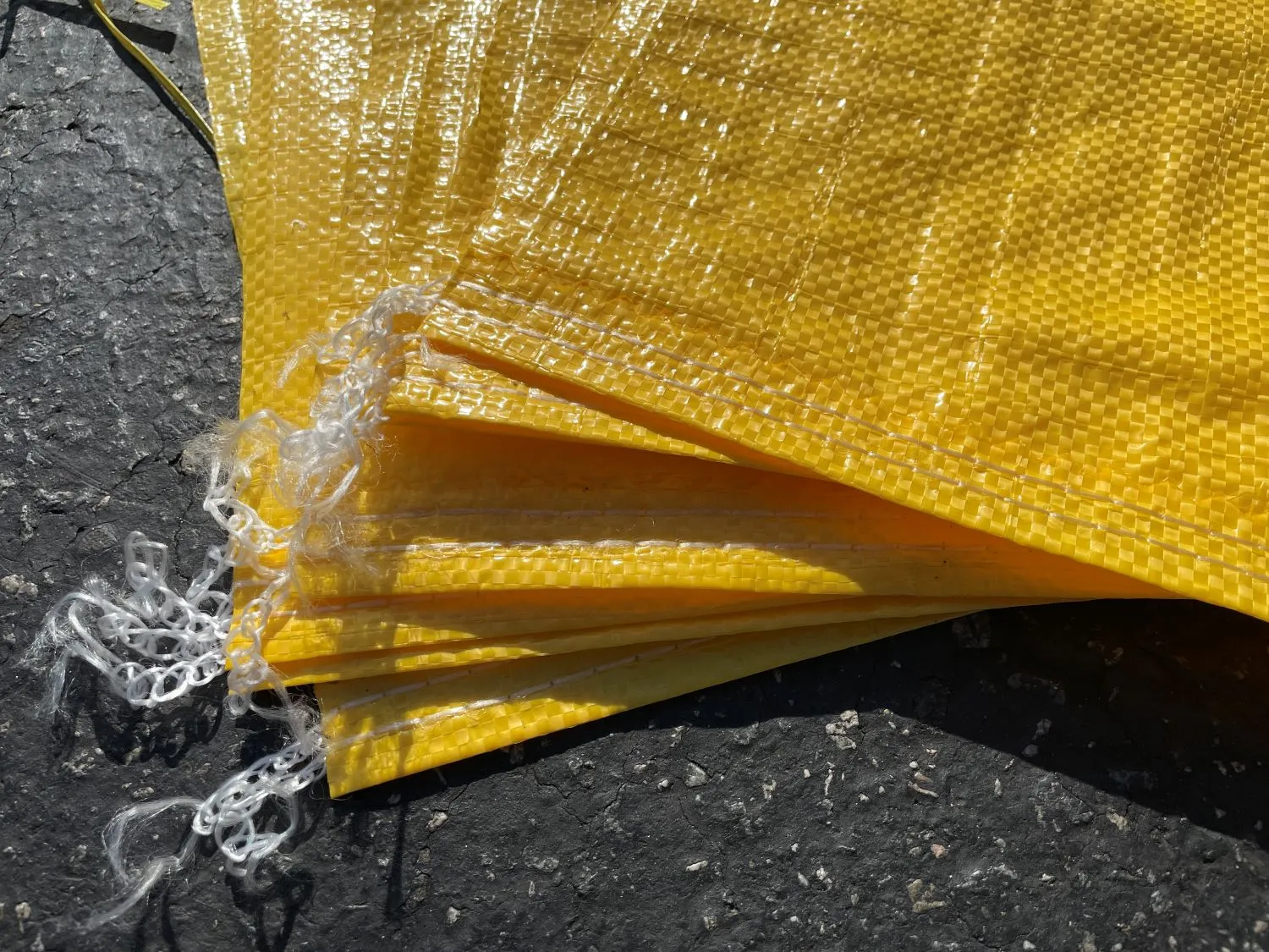 14" x 26" Empty Yellow Sandbags with Tie Strings - UV Resistant (50 lb Capacity)