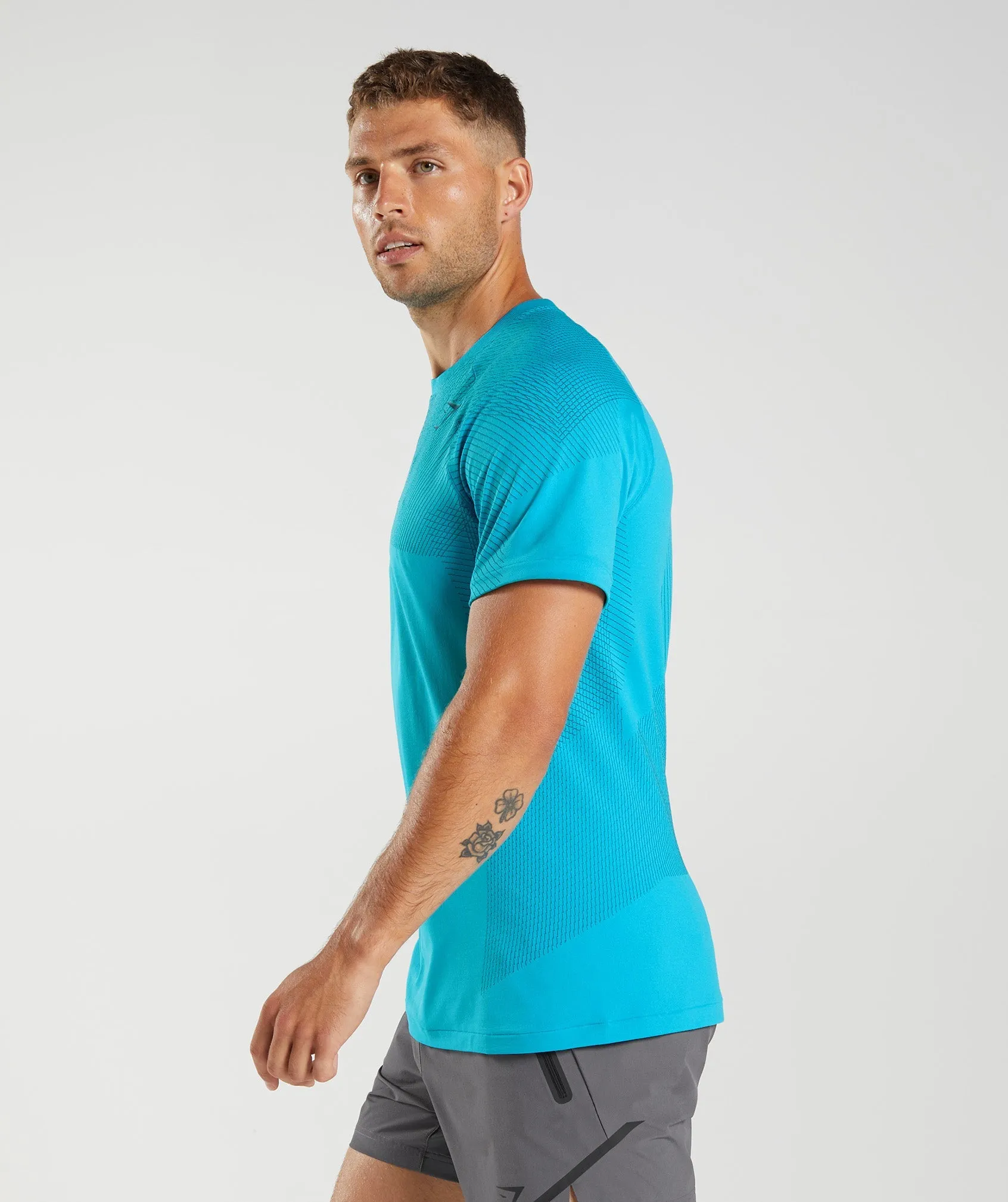 Gymshark Apex Seamless T-Shirt - Shark Blue/Atlantic Blue