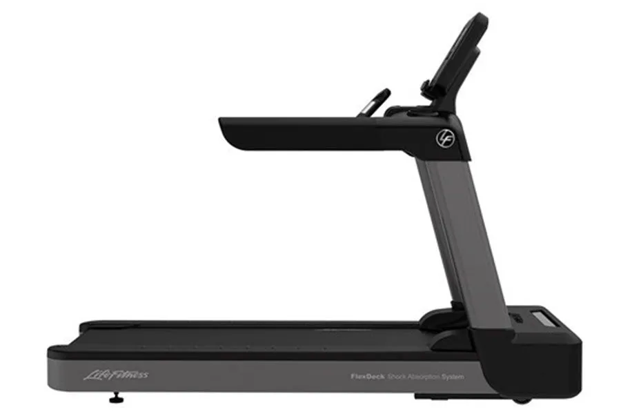 Life Fitness Club Series   (Plus) Treadmill (SALE)