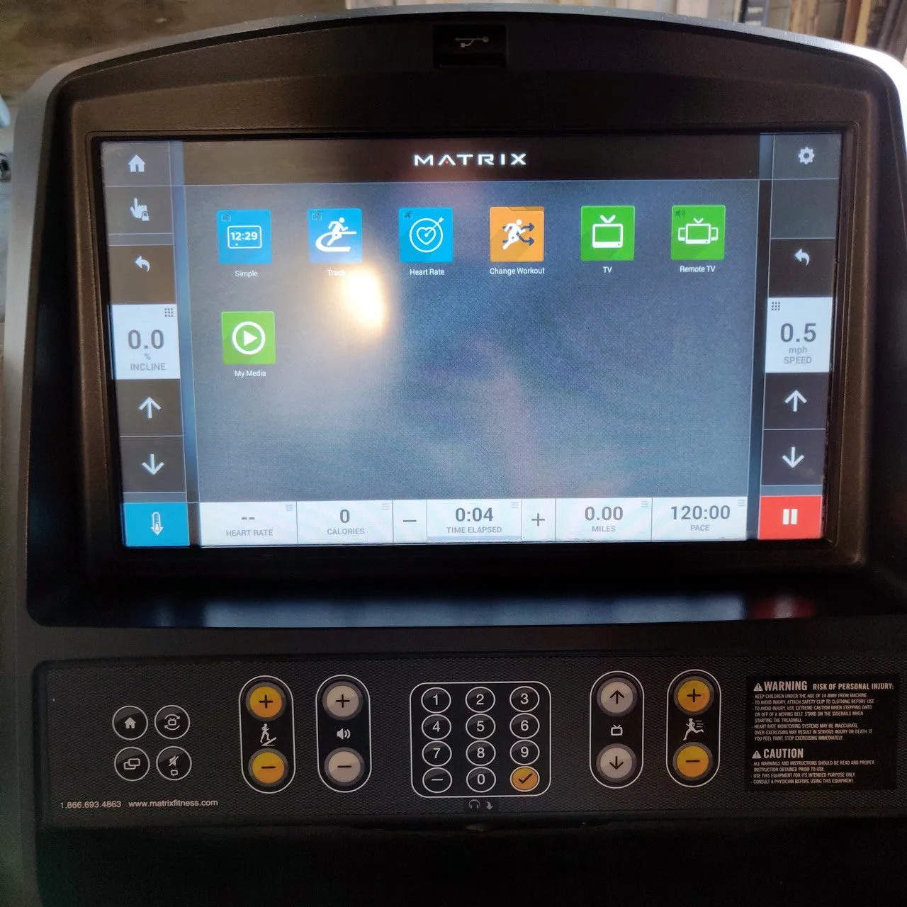 Matrix Treadmill T1X Series With Interactive Console