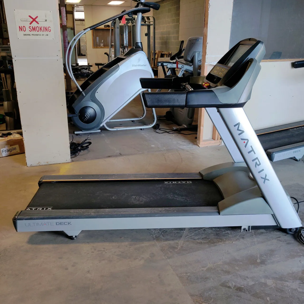 Matrix Treadmill T1X Series With Interactive Console