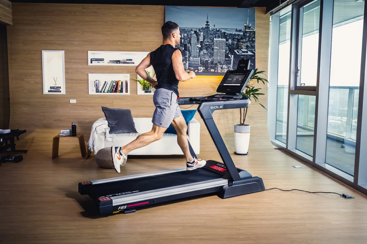 SOLE F85 Treadmill