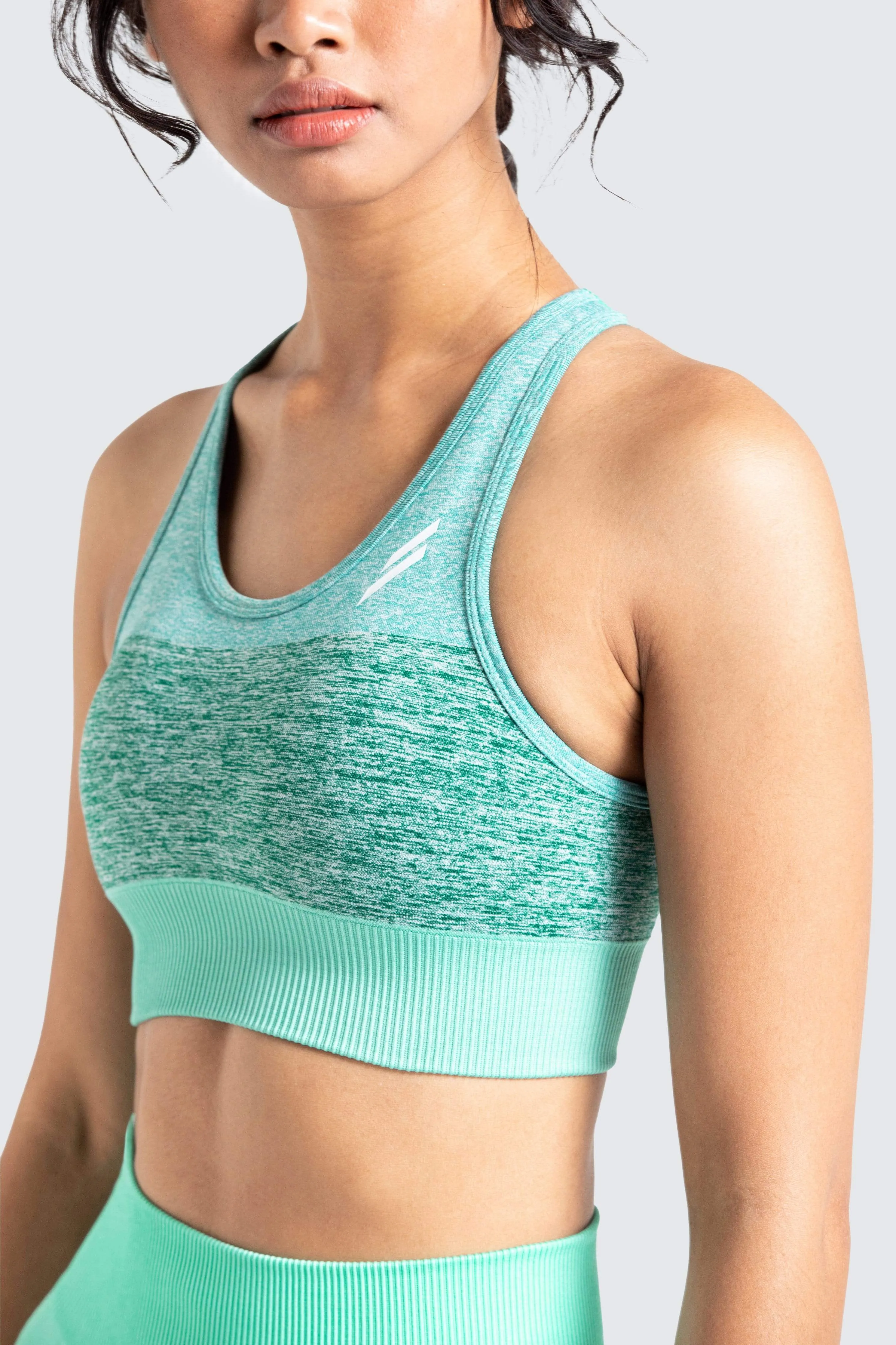 Trinity Seamless Crop - Mint Green